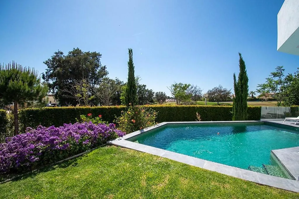 Casa Blanca Villa Carvoeiro   Carvoeiro (Lagoa)