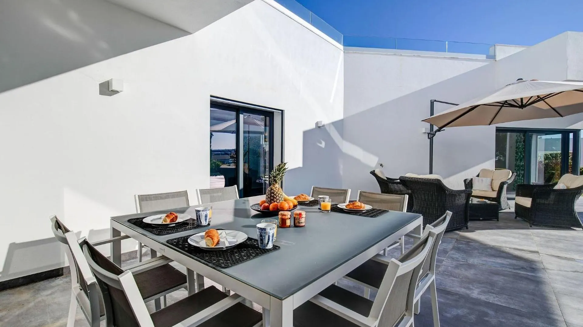 Casa Blanca Villa Carvoeiro  0*, Carvoeiro (Lagoa)